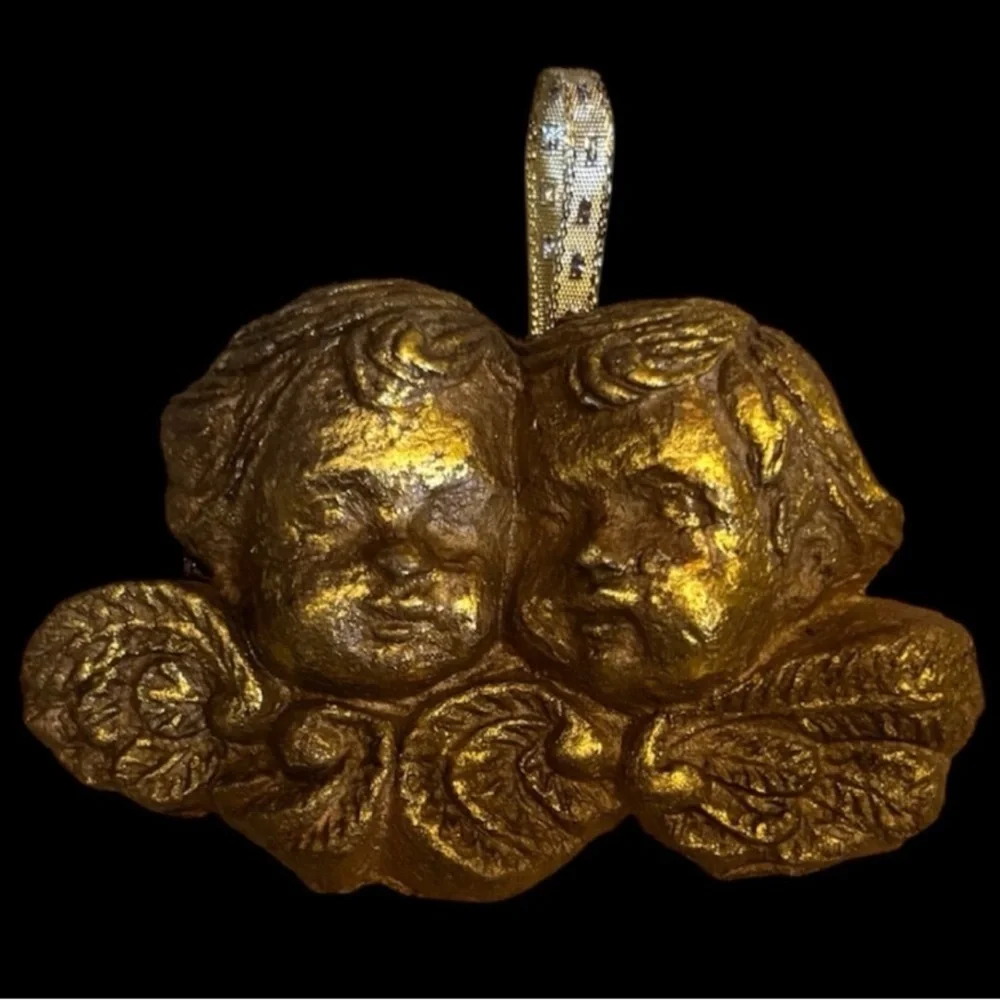 Vintage elegant gold